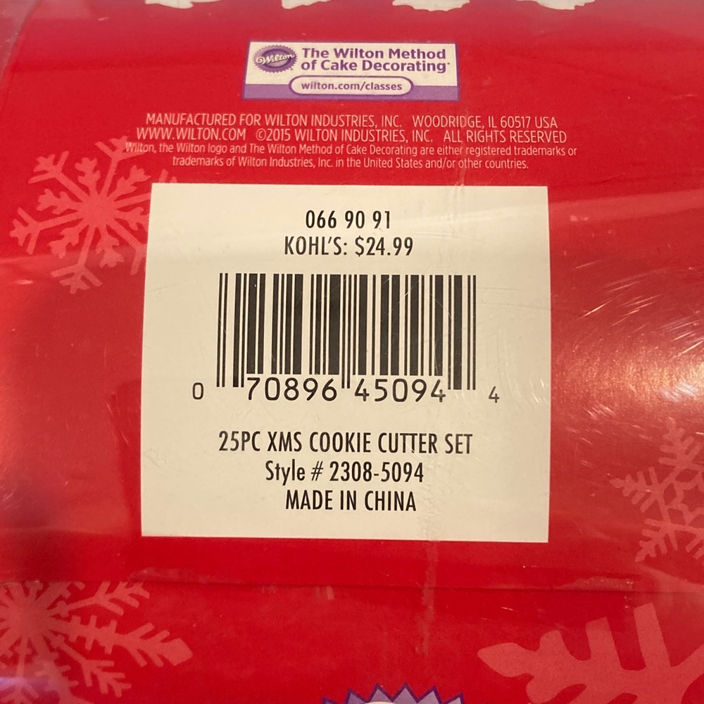 Wilton Silver Cookie Cutter Collection - Picture 2 of 2